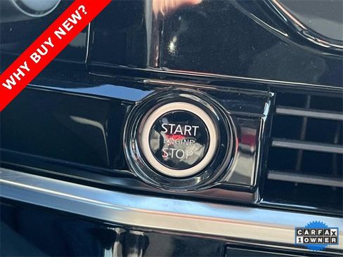 Used 2024 Nissan Pathfinder SL image 38