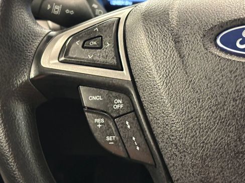 Used 2020 Ford Fusion SE FWD image 50