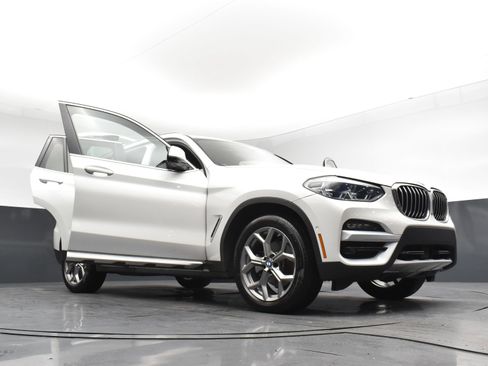 Used 2021 BMW X3 xDrive30i w/ Premium Package AWD/4WD image 28