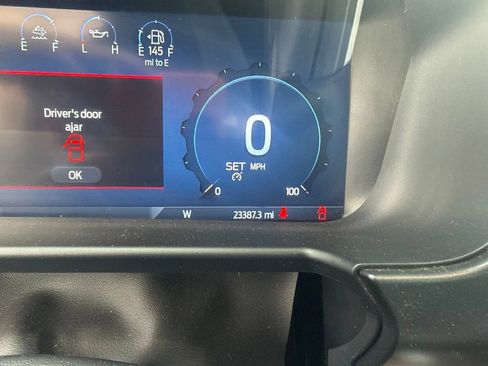 Used 2025 Ford F250 Lariat w/ Black Appearance Package AWD/4WD image 3
