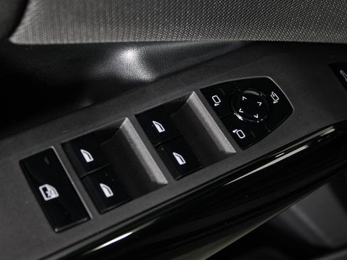 Used 2025 BMW X3 M50 w/ Premium Package image 20