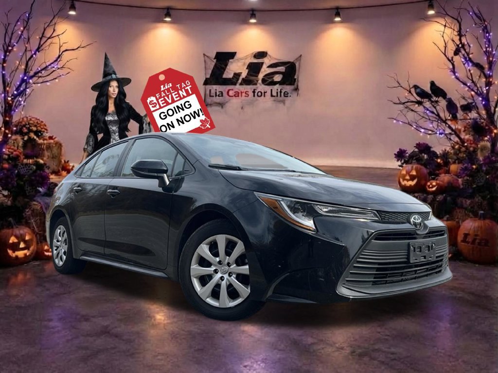 Used 2025 Toyota Corolla LE FWD image 3