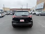 Used 2023 Nissan Kicks SV image 4