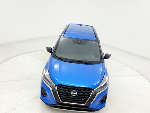 Used 2024 Nissan Kicks SR image 19