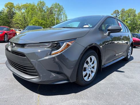 New 2026 Toyota Corolla LE image 7