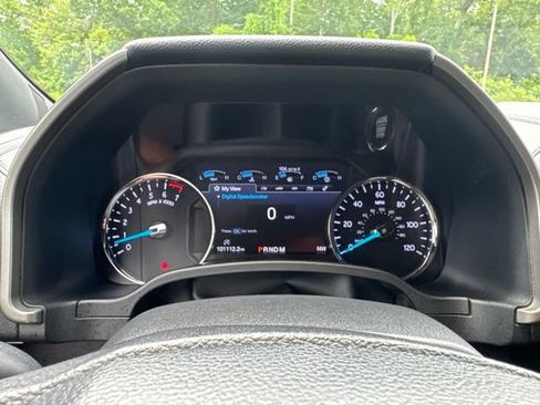 Used 2019 Ford Expedition XLT w/ Equipment Group 202A RWD image 27