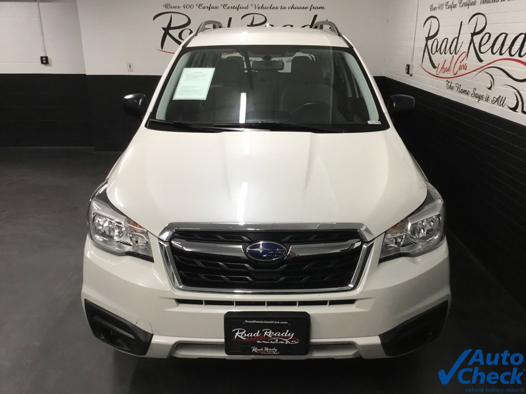 Used 2017 Subaru Forester 2.5i w/ Alloy Wheel Package AWD/4WD image 4