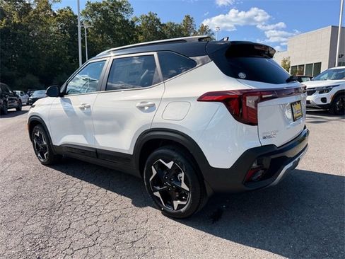 New 2026 Kia Seltos S image 4