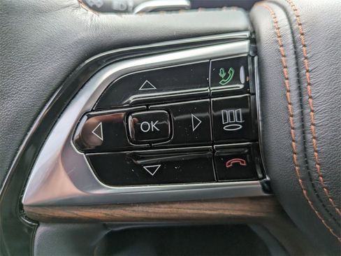 Used 2021 Jeep Grand Cherokee L Summit w/ Advanced Protech Group IV image 18