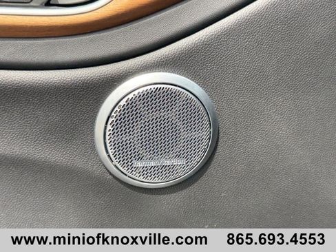 Used 2019 Alfa Romeo Giulia Ti w/ Quick Order Package 22Z Lusso image 16