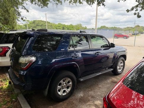 Used 2021 Toyota 4Runner SR5 Premium w/ Moonroof Package AWD/4WD image 3
