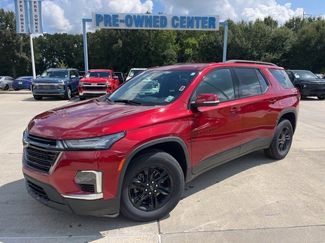 Used 2023 Chevrolet Traverse LT w/ Midnight/Sport Edition video 2