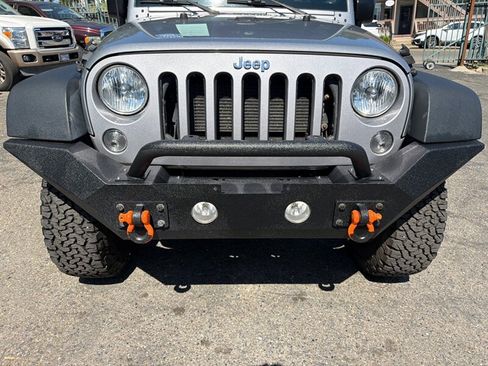 Used 2016 Jeep Wrangler Unlimited Sport w/ Quick Order Package 24S AWD/4WD image 32