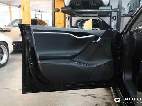 Used 2013 Tesla Model S Performance RWD image 11