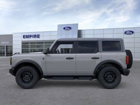 New 2026 Ford Bronco Big Bend w/ Black Diamond Package AWD/4WD image 3