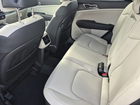 New 2026 Kia Sportage EX image 11
