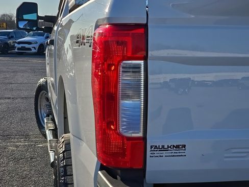 Used 2017 Ford F350 XL image 13