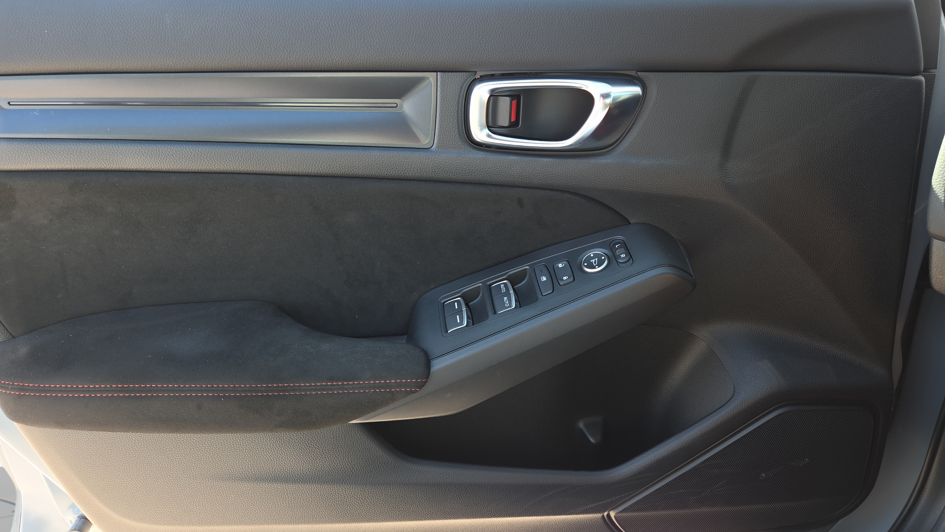 Used 2025 Honda Civic Type R image 37