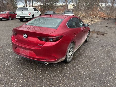 Used 2019 MAZDA MAZDA3 Sedan w/ Preferred Package image 5