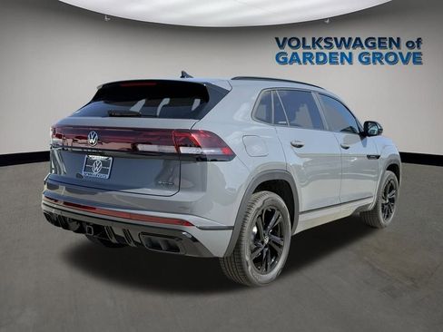 New 2026 Volkswagen Atlas Cross Sport SEL R-Line AWD/4WD image 7