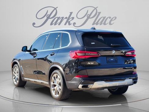 Used 2023 BMW X5 xDrive40i AWD/4WD image 3