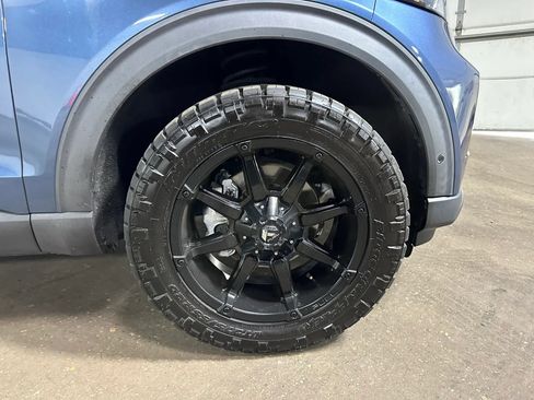Used 2020 Ford Explorer ST w/ Premium Technology Package AWD/4WD image 14