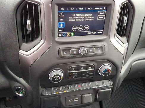 Certified 2022 Chevrolet Silverado 1500 Custom Trail Boss w/ LPO, Dark Essentials Package image 15