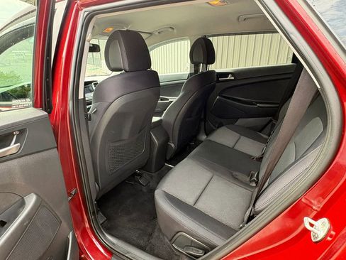 Used 2018 Hyundai Tucson SE AWD/4WD image 13