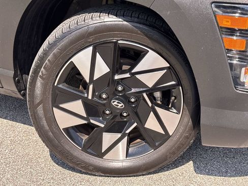 Used 2024 Hyundai Kona SEL FWD image 19