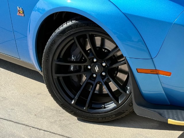 Used 2023 Dodge Challenger R/T Scat Pack RWD image 2