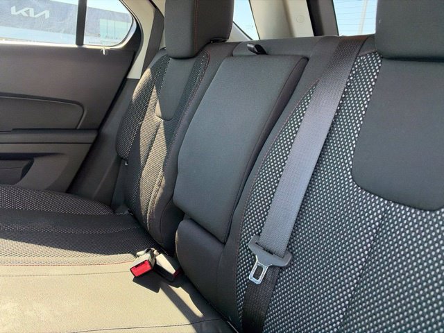 Used 2010 Chevrolet Equinox LT w/ Vehicle Interface Package FWD image 28