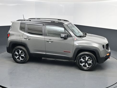 Used 2021 Jeep Renegade Trailhawk w/ Sun & Sound Group image 16