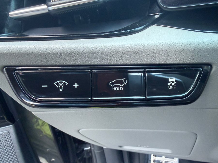 Used 2024 Kia Niro Wave FWD image 18