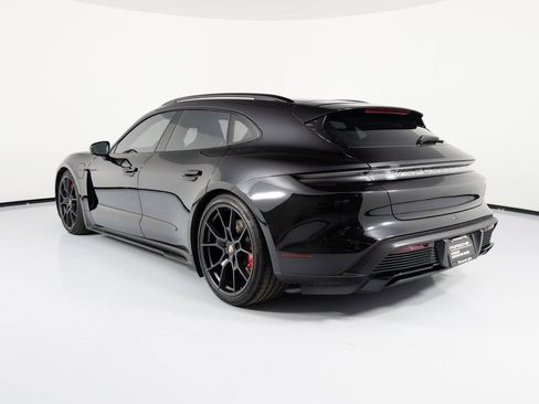 Certified 2023 Porsche Taycan GTS image 3