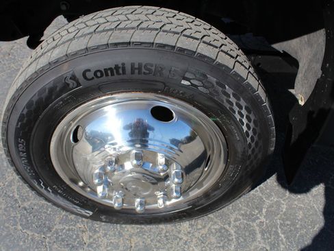 Used 2013 Ford F450 XL w/ PWR Equipment Group image 29