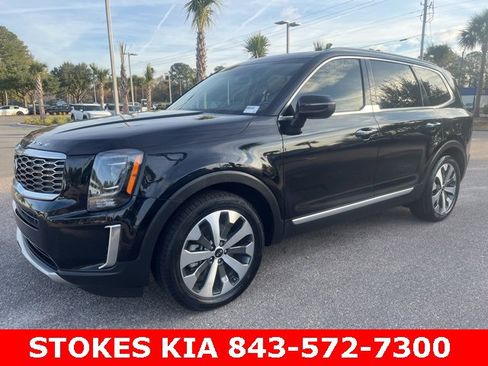 Used 2020 Kia Telluride S w/ S 8 Passenger Seating Package image 2
