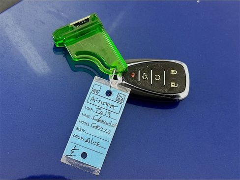 Used 2019 Chevrolet Camaro LT image 31