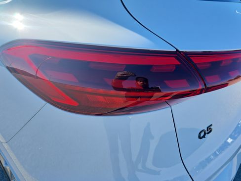 New 2025 Audi Q5 Premium Plus image 33