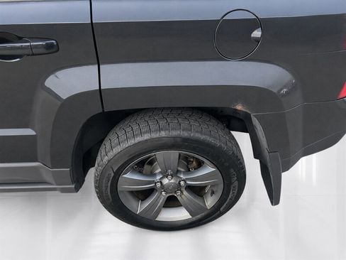 Used 2015 Jeep Patriot High Altitude AWD/4WD image 22