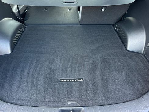 Used 2022 Hyundai Santa Fe Limited w/ Cargo Package image 16