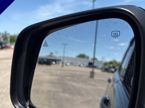 Used 2021 Jeep Grand Cherokee Laredo X AWD/4WD image 14