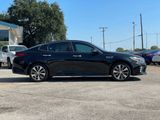 Used 2017 Kia Optima SX image 2