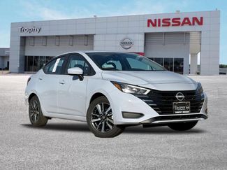 New 2025 Nissan Versa SV video 1