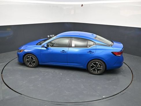Used 2024 Nissan Sentra SV FWD image 40