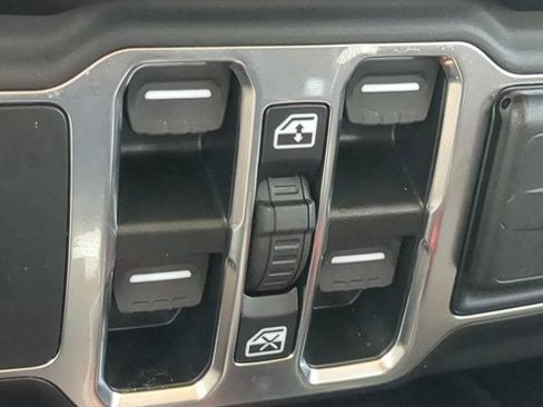 Used 2023 Jeep Wrangler Unlimited w/ 8.4" Radio Group AWD/4WD image 20