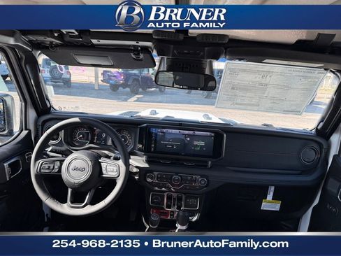 New 2026 Jeep Gladiator Rubicon image 19