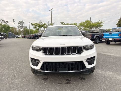 New 2026 Jeep Grand Cherokee Laredo X RWD image 8