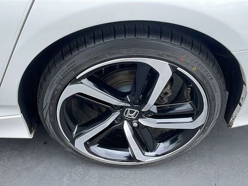 Used 2020 Honda Accord Sport image 31