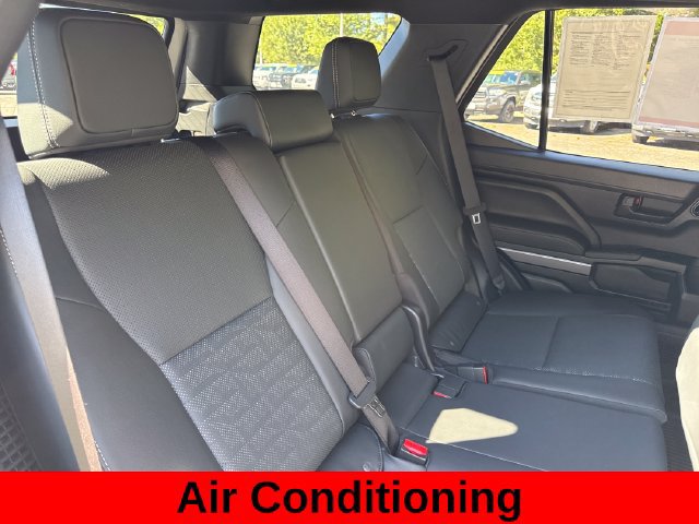 Used 2026 Toyota 4Runner TRD Off-Road Premium AWD/4WD image 22