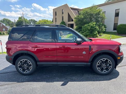 New 2025 Ford Bronco Sport Outer Banks w/ Outer Banks Tech Package+ image 6